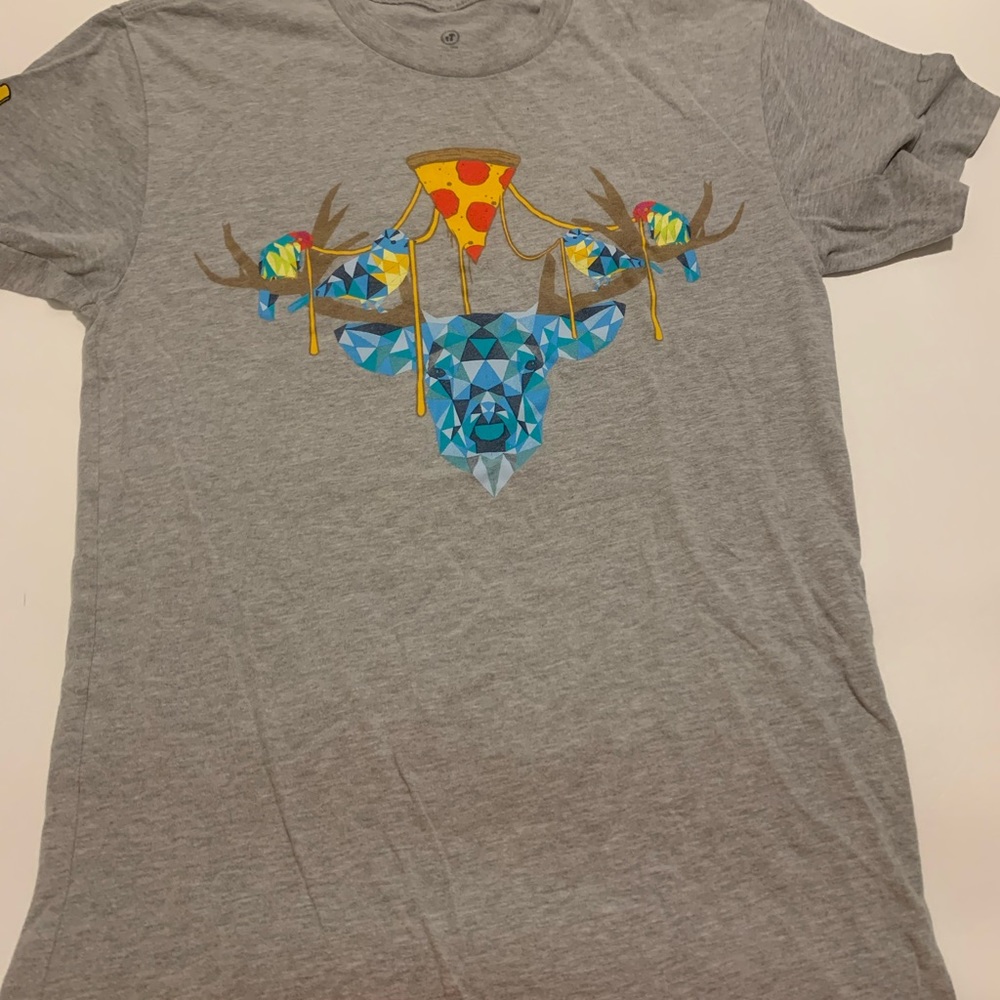 House of shroom small tee shirt. - Picture 2 of 3